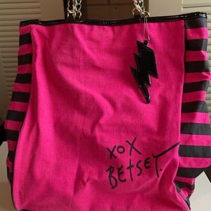 Betsey Johnson pop art tote bag